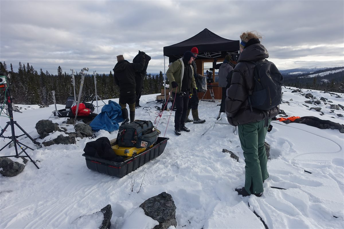 Behind the scenes from the Electrolux shoot on a winter location