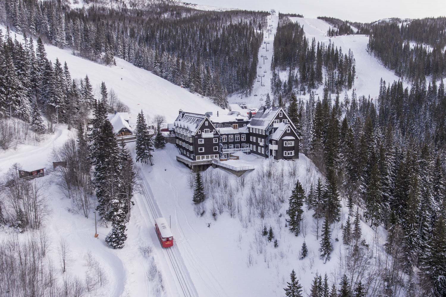 Fjällgården and the Åre bergbana